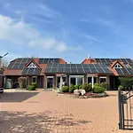 Apartment Modern House Auf 2 Etagen, Garten, Barbecue, Contactless Check-in, Free Parking Gehrden (Lower-Saxony)