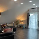 Apartment Modern House Auf 2 Etagen, Garten, Barbecue, Contactless Check-in, Free Parking *