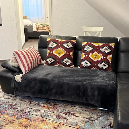 Modern House Auf 2 Etagen, Garten, Barbecue, Contactless Check-in, Free Parking *