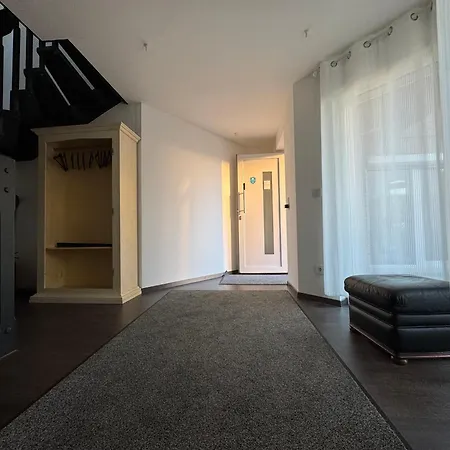 Modern House Gehrden Auf 2 Etagen, Garten, Barbecue, Contactless Check-in, Free Parking *