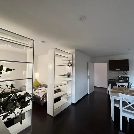 Apartment Modern House Auf 2 Etagen, Garten, Barbecue, Contactless Check-in, Free Parking Gehrden (Lower-Saxony)