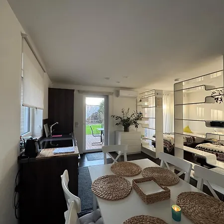 Modern House Auf 2 Etagen, Garten, Barbecue, Contactless Check-in, Free Parking *