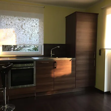 Modern House Auf 2 Etagen, Garten, Barbecue, Contactless Check-in, Free Parking Apartment *