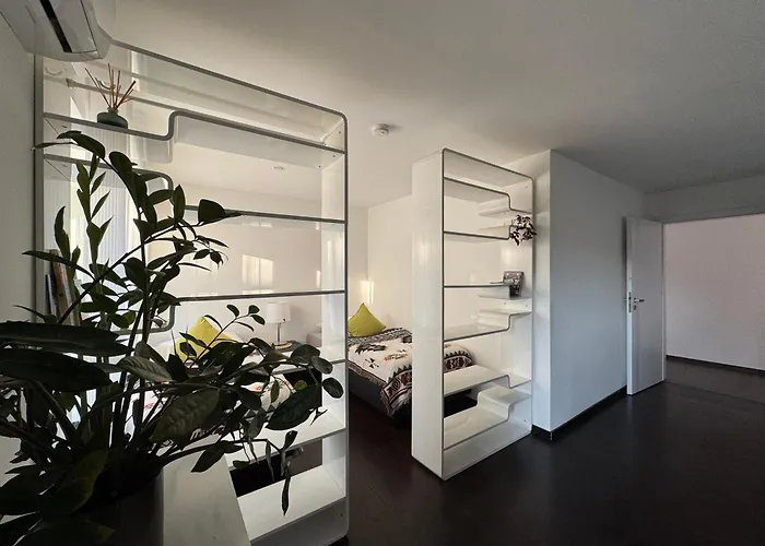 Appartement Modern House Auf 2 Etagen, Garten, Barbecue, Contactless Check-in, Free Parking